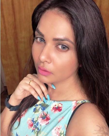 Aabha Paul 1 aabha paul