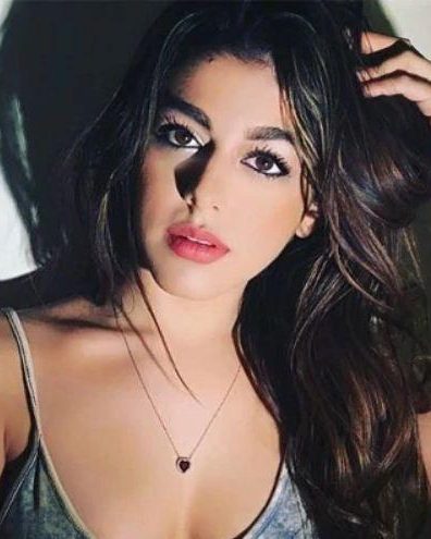 aalia furniturewalla