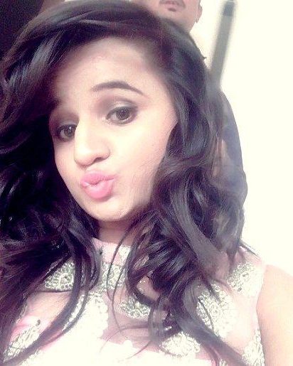 Aarohi Kapoor 16 aarohi kapoor