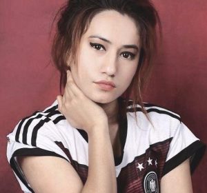 aaslesha thakuri
