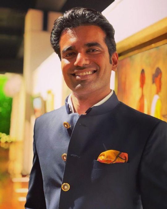 abhishek singh (ias)