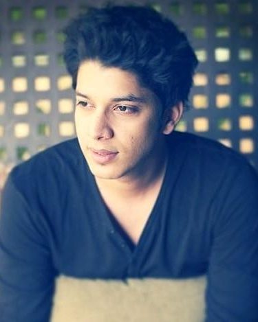 Adhish Khanna 1 adhish khanna