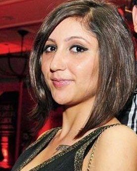 Akansha Sharma 16 akansha sharma