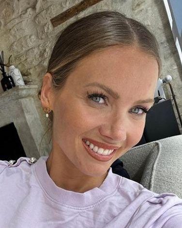 Amandine Petit 8 amandine petit