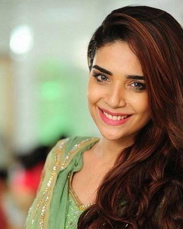 anjum fakih