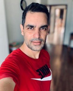 ankur warikoo