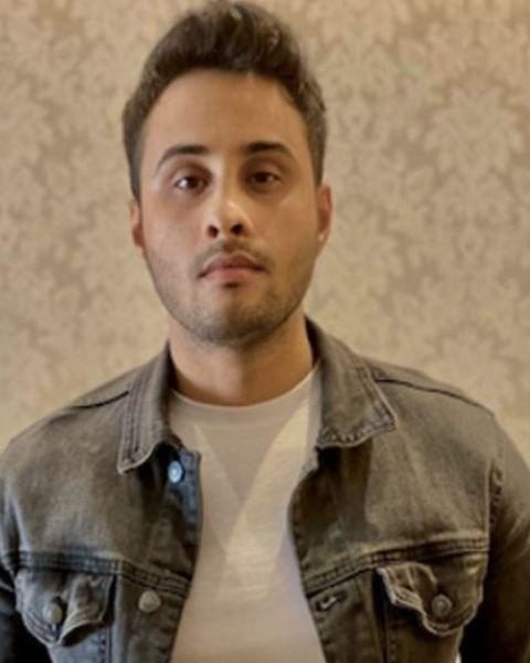 Ariz Shaikh 6 ariz shaikh