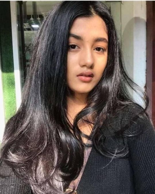Ashlesha Thakur 1 ashlesha thakur