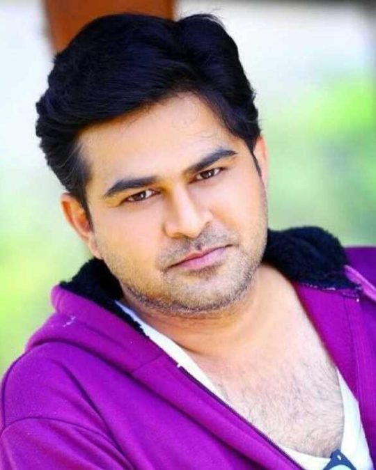 avishkar darvhekar