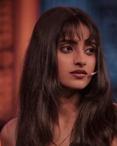 Ayesha Zeenath 4 ayesha zeenath