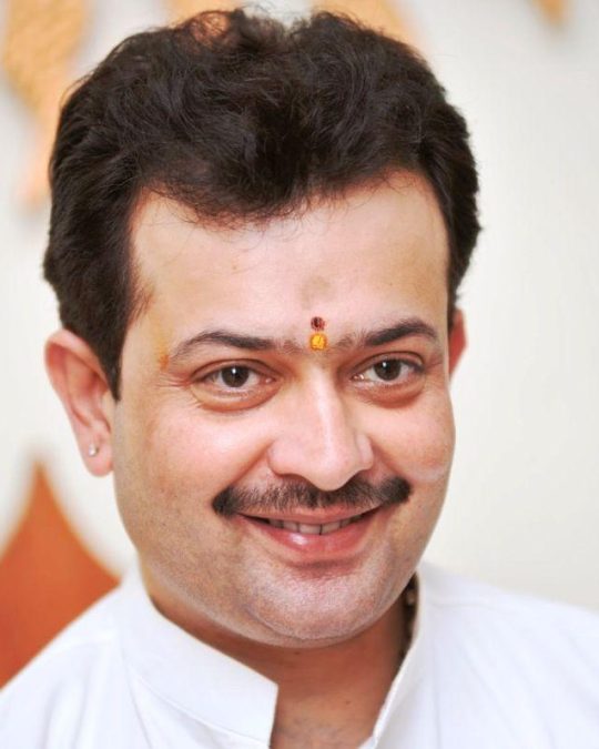 Bhayyuji Maharaj 12 bhayyuji maharaj