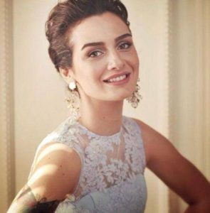 birce akalay