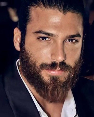 Can Yaman 19 can yaman