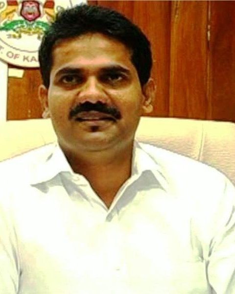 D. K. Ravi 7 d. k. ravi