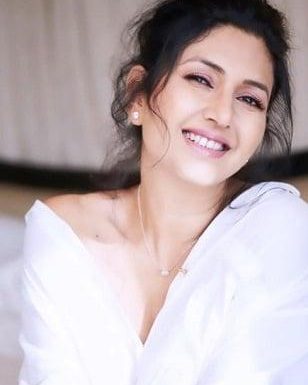deepti bhatnagar