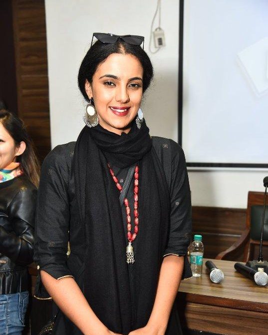 Deveshi Sahgal 17 deveshi sahgal