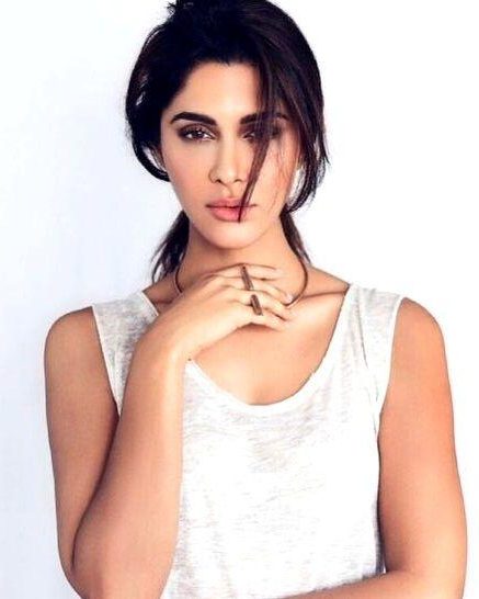 Dimple Sharma 16 dimple sharma