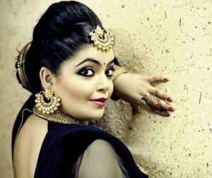 divya bhatnagar