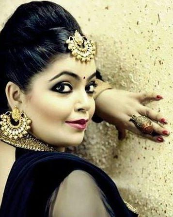 divya bhatnagar