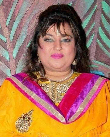 dolly bindra