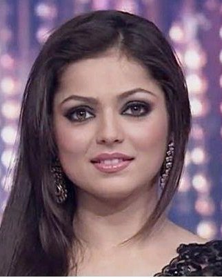 Drashti Dhami 18 drashti dhami