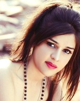 Eisha Singh 21 eisha singh