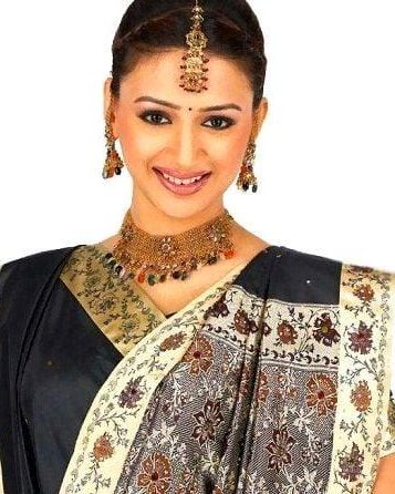 gauri pradhan tejwani