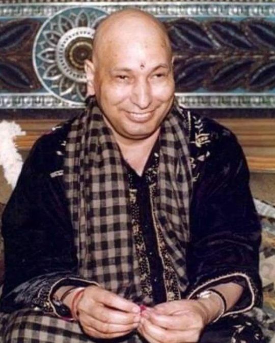 Guru Ji Chattarpur Wale 1 guru ji chattarpur wale