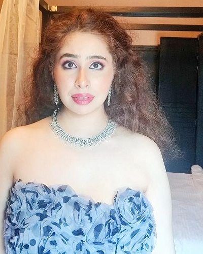 Himannee Aarya Bhatia 18 himanee bhatia