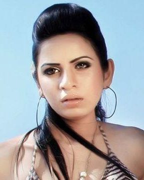 Isha Anaand Sharma 10 isha anaand sharma