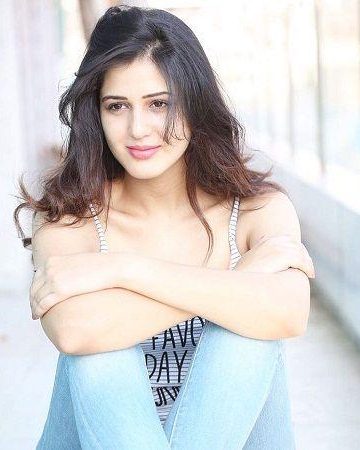 Isha Rikhi 21 isha rikhi