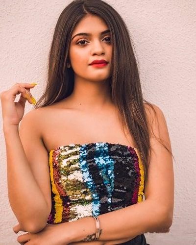 Ishwari Deshpande 1 ishwari deshpande