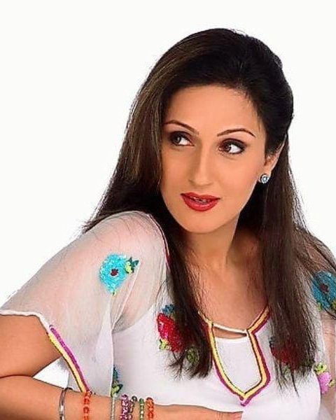 Juhi Babbar 15 juhi babbar