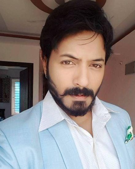 Kaushal Manda 8 kaushal manda