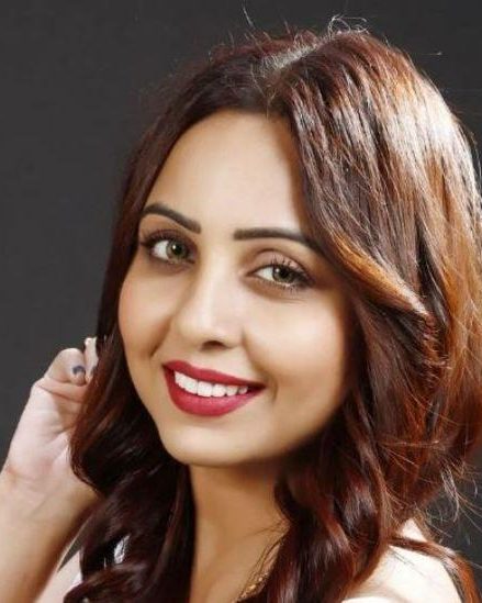 khushboo kamal