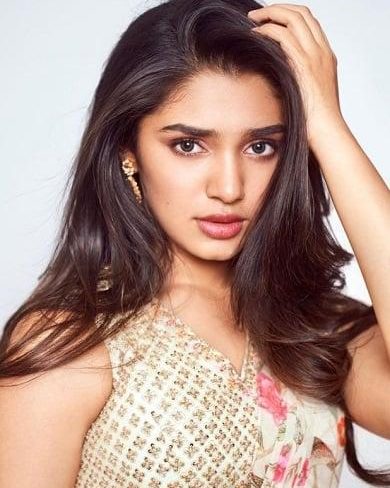 Krithi Shetty 19 krithi shetty