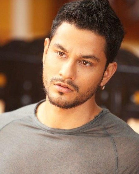 Kunal Khemu 13 kunal khemu
