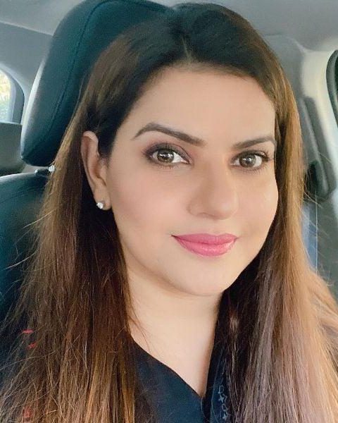 Madhu Sharma 16 madhu sharma