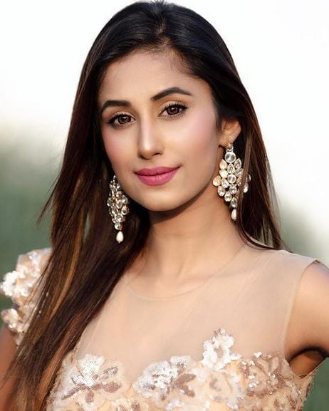 Maera Mishra 3 maera mishra