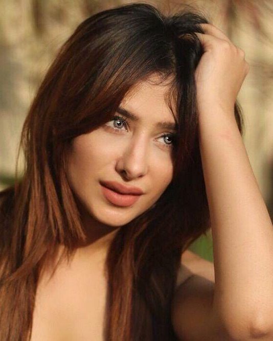 Mahira Sharma 1 mahira sharma