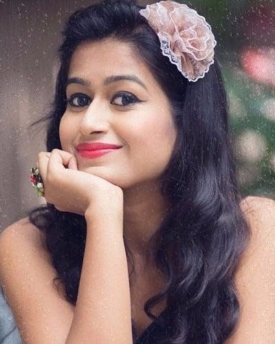 Manisha Saxena 13 manisha saxena