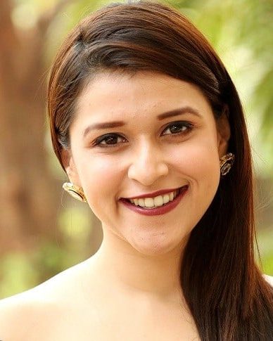 Mannara Chopra 13 mannara chopra