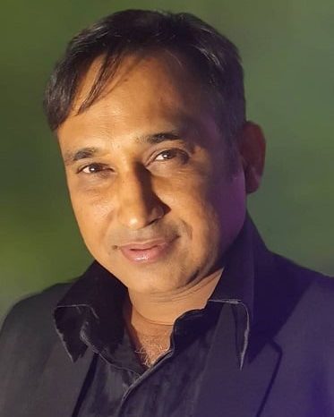 mayur vakani