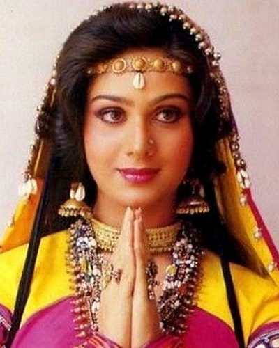 Meenakshi Seshadri 8 meenakshi seshadri