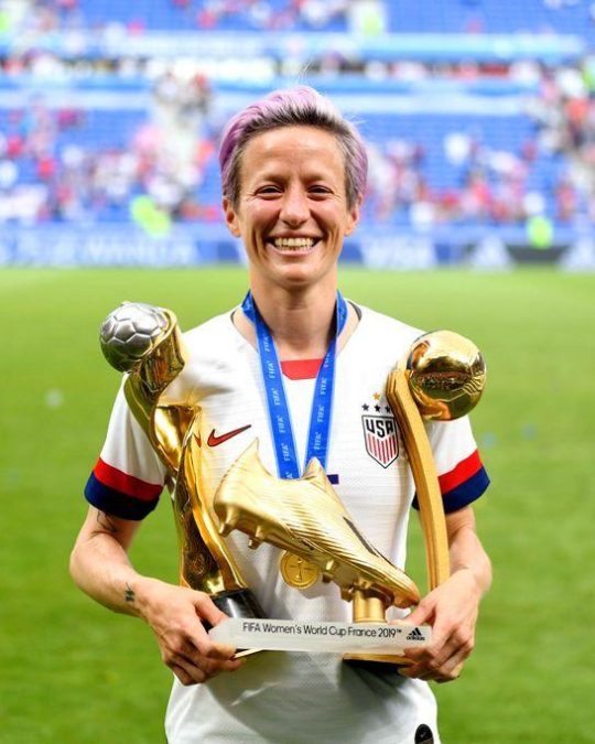 Megan Rapinoe 16 megan rapinoe