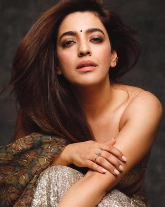 Mehak Oberoi 5 mehak oberoi
