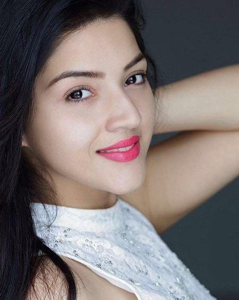 mehreen pirzada