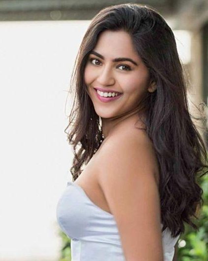 mrunmayee deshpande