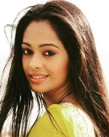 Mugdha Chaphekar 15 mugdha chaphekar