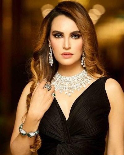 nadia hussain khan